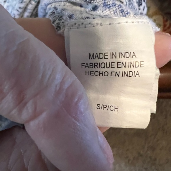 Lucky Brand Silver Cream Relaxed T-Shirt - Picture 8 of 8